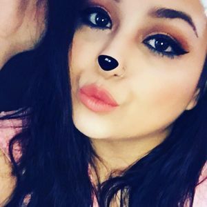 Meet your Posher, Jasmine